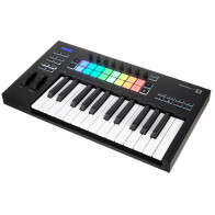 Novation - LAUNCHKEY 25 MK3, Clavier maître mini touches 25 notes, 16 pads