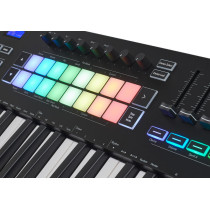 Novation - LAUNCHKEY 49 MK3, Clavier maître mini touches 49 notes, 16 pads