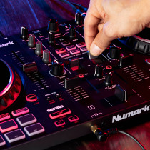 Numark - Mixtrack Pro III, Contrôleur DJ USB 2 voies Numark - Mixtrack Pro III, Contrôleur DJ USB 2 voies