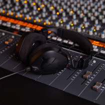 Rode - NTH-100, Casque d'écoute de précision à fond fermé