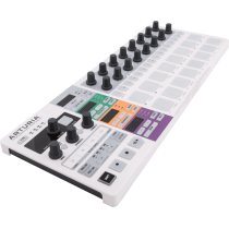 Arturia - BeatStep Pro, Contrôleur MIDI et séquenceur