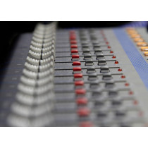 Yamaha - MG10XU, 10-Channel Mixing Console with SPX Effects and 24-bit/192kHz USB Interface - D-PRE Mic Preamps