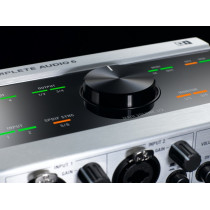 Native Instruments - KOMPLETE Audio 6, interface audio 6 canaux
