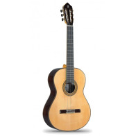 Alhambra - 11P, Classical Guitar 4/4 With Bag