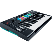 Novation - LAUNCHKEY 25 MK2, Clavier maître, grandes touches 25 notes, 16 pads