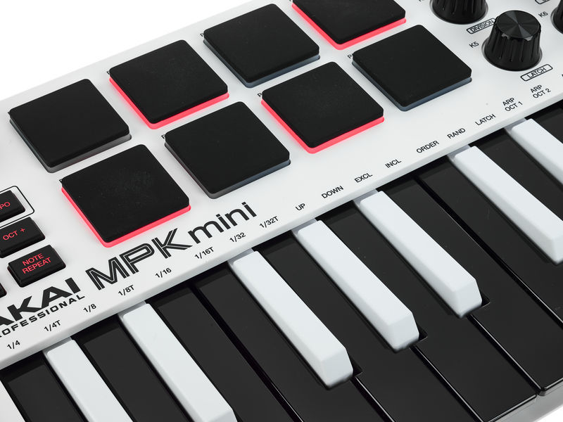 AKAI - MPK MINI MK3 WH, MIDI Keyboard 25 Keys 8 pads, White